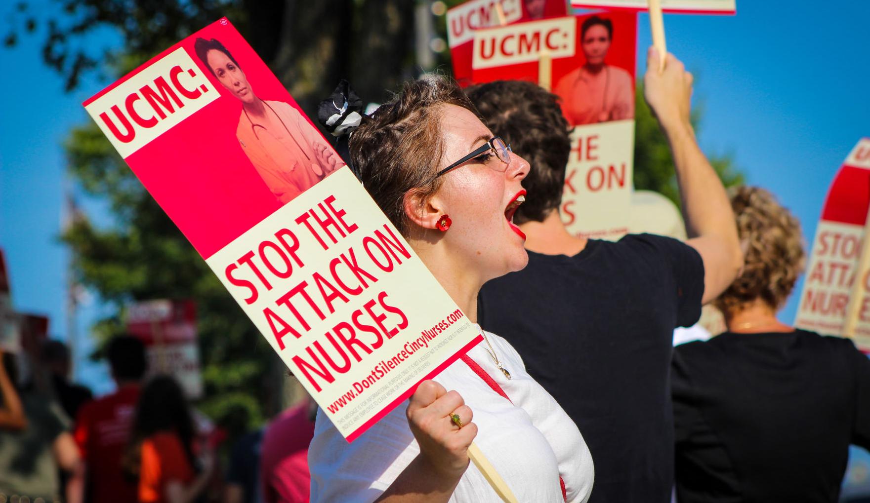 UC Nurses picket 1